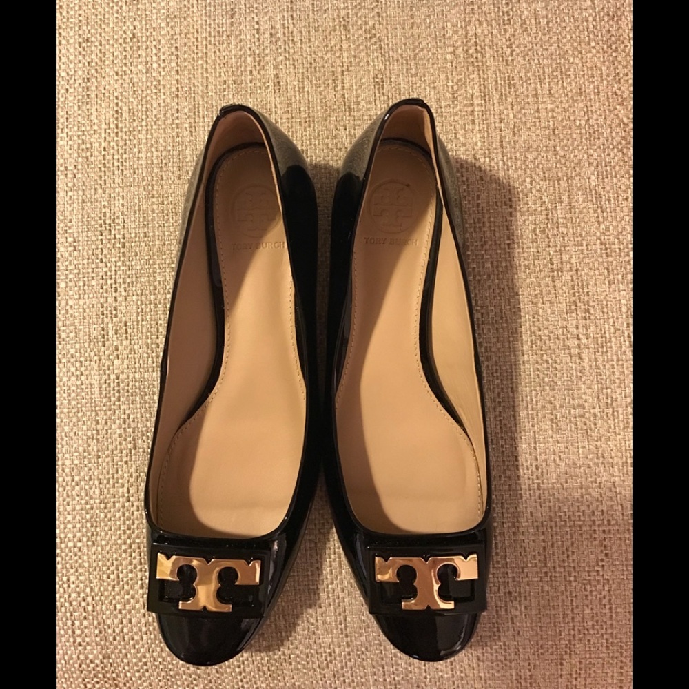 Tori Burch Black Patent Shoes With Gold Logo.
